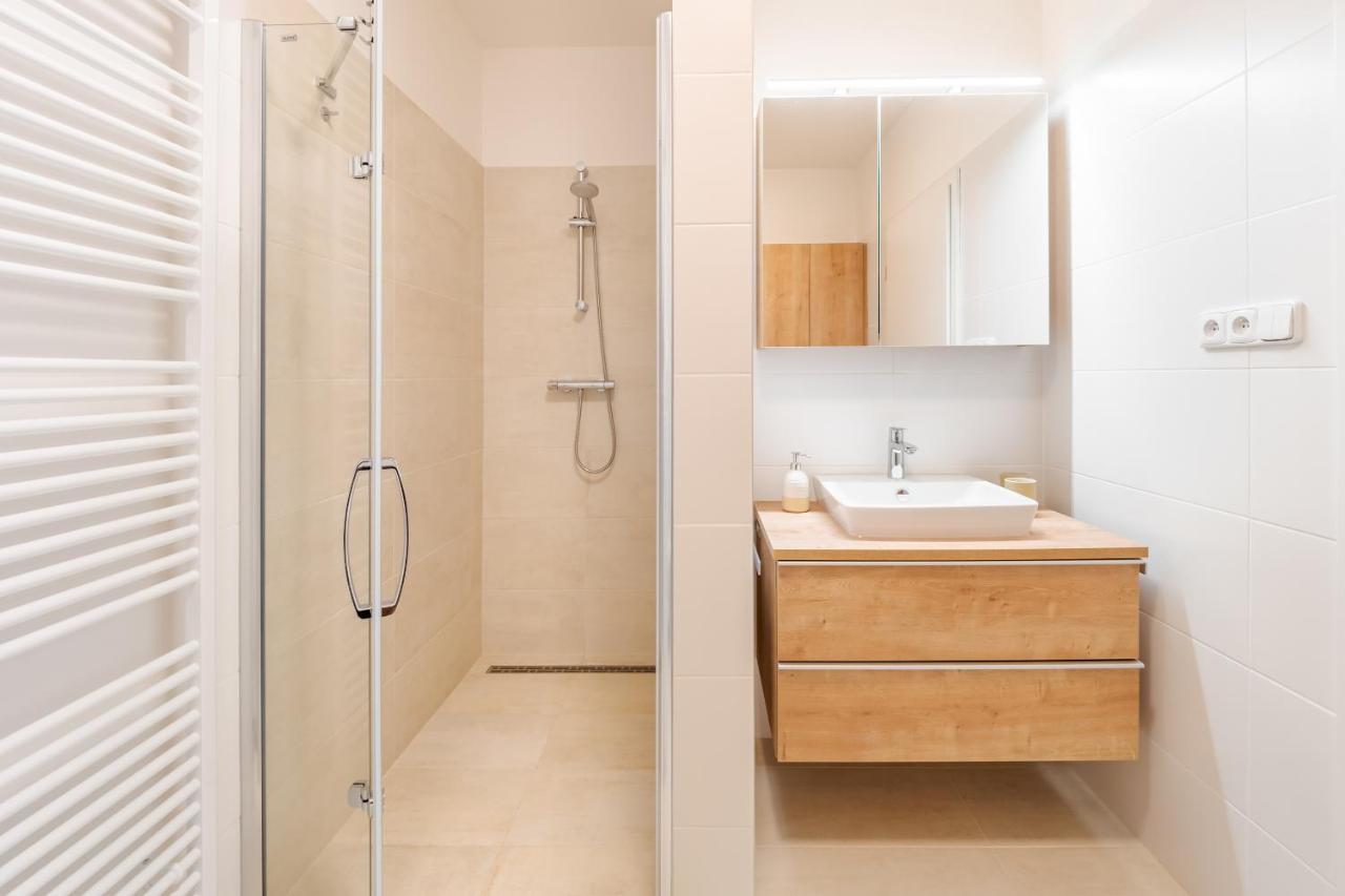Deluxe Apartment Lipno - Lake Side Village, Frymburk Nad Vltavou Ngoại thất bức ảnh