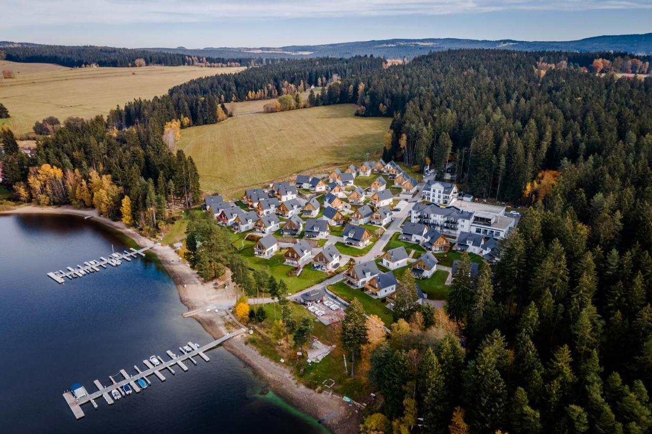 Deluxe Apartment Lipno - Lake Side Village, Frymburk Nad Vltavou Ngoại thất bức ảnh